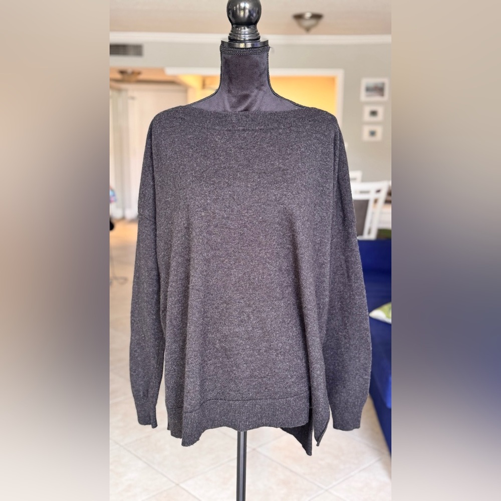 Vince Wool Cashmere Sweater Women’s Size L Dark Gray almost Black Oversized